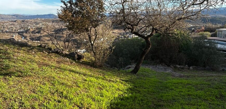 TERRENO CON VISTA PANORÁMOICA Bª- Vª DEL LAGO EN VENTA – Vª CARLOS PAZ