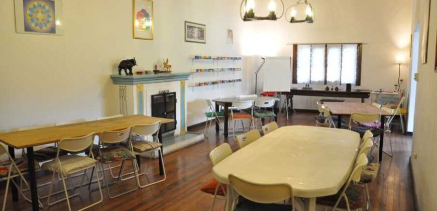 Casona – hostería- hostel- Piscina.  Sierras de Córdoba. Valle Hermoso