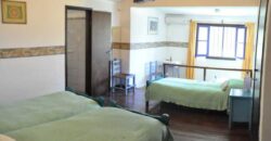 Casona – hostería- hostel- Piscina.  Sierras de Córdoba. Valle Hermoso