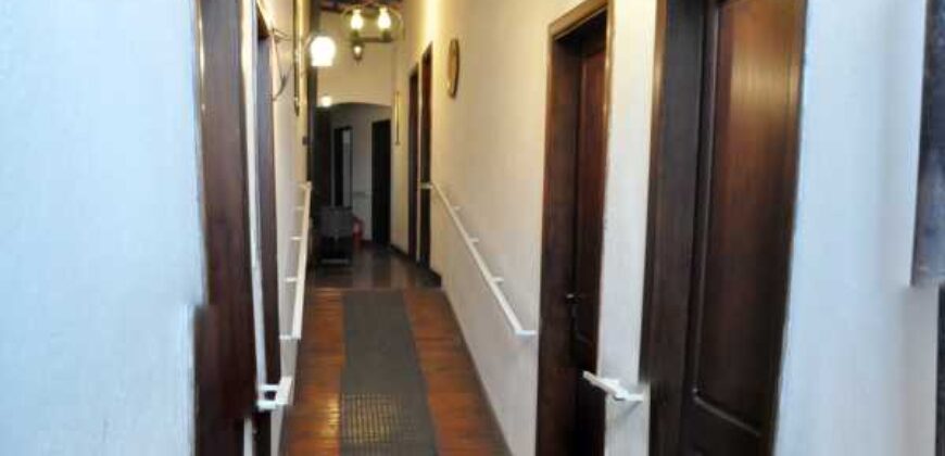 Casona – hostería- hostel- Piscina.  Sierras de Córdoba. Valle Hermoso