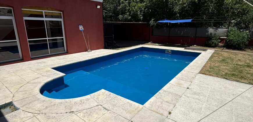 B° Villa del Lago Casa 5 dormitorios pileta quincho en Venta-Vª Carlos Paz